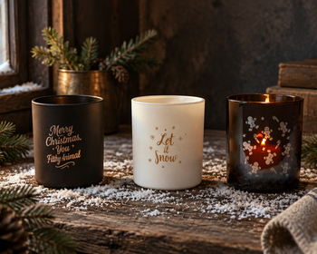 Make and pour your own Christmas candle